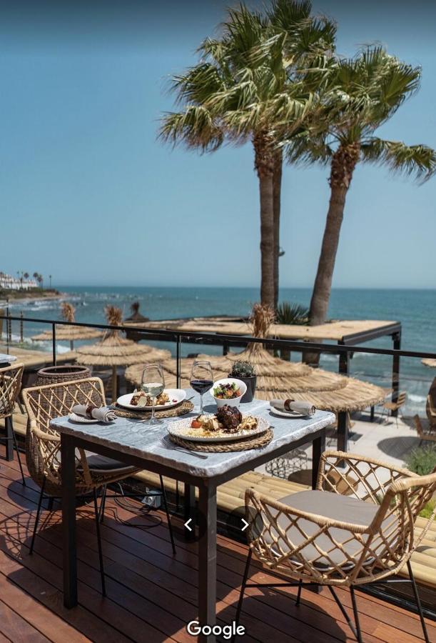 Apartment Aguamarina On The Beach Front Malaga Exterior photo